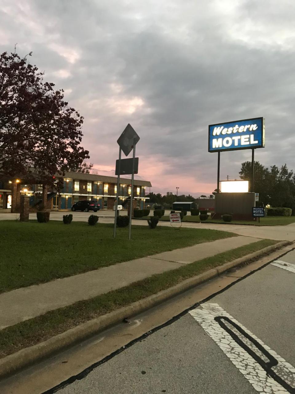 Western Motel Brinson Crossing Exteriér fotografie